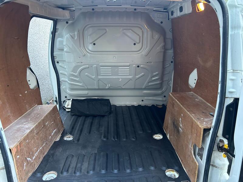 PEUGEOT BIPPER