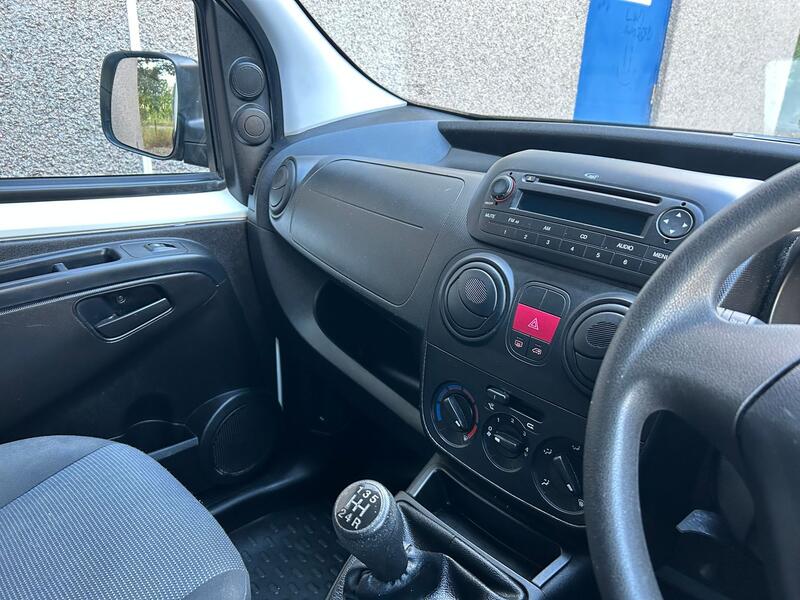 PEUGEOT BIPPER