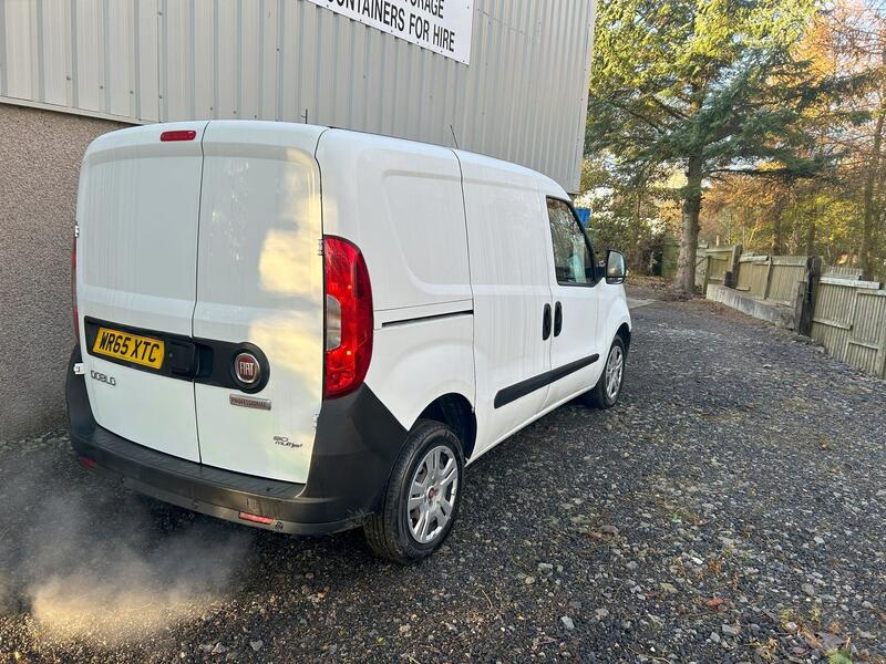 View FIAT DOBLO 1.3 New Doblo Cargo Cargo 1.3 90 Multijet Ii