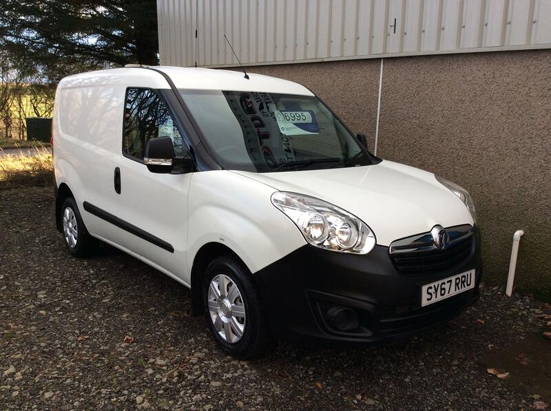 View VAUXHALL COMBO 1.3 CDTi 2000 ecoFLEX 