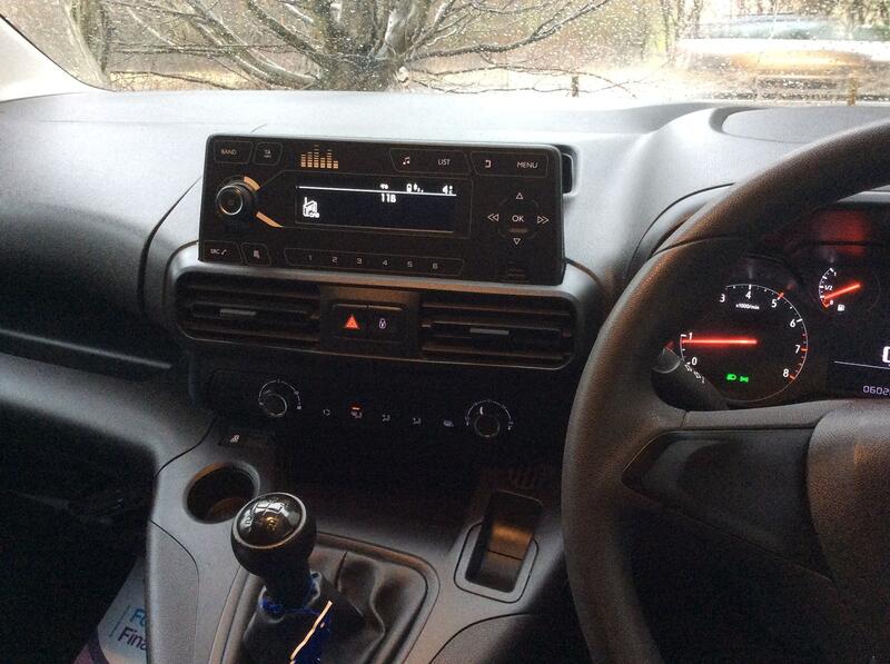 VAUXHALL COMBO