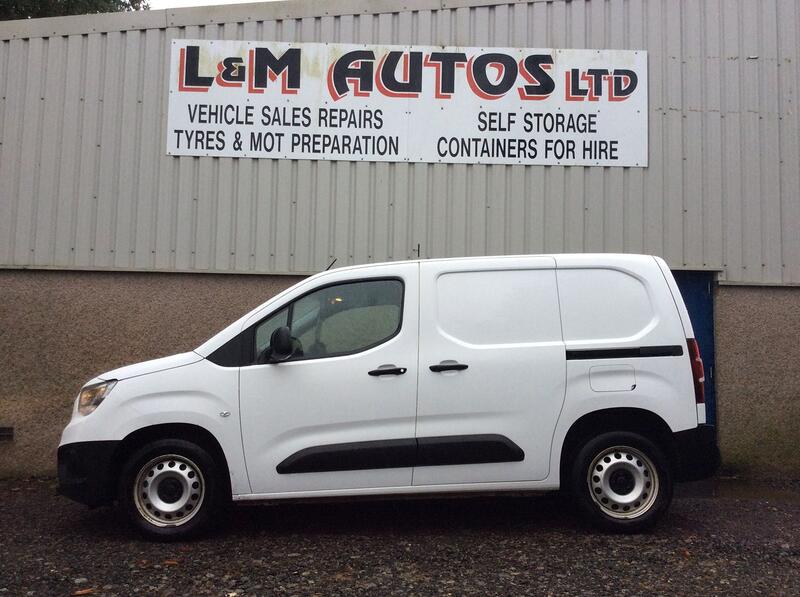 VAUXHALL COMBO