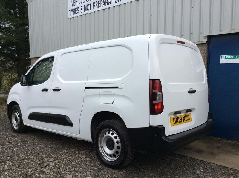 VAUXHALL COMBO