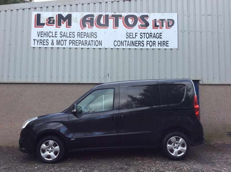 VAUXHALL COMBO