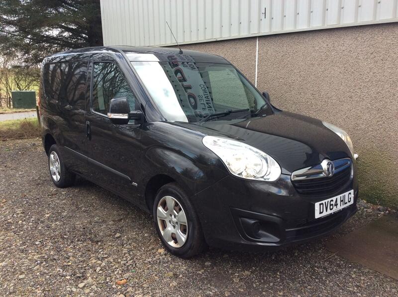 View VAUXHALL COMBO 1.3 CDTi 2000 16v Sportive 