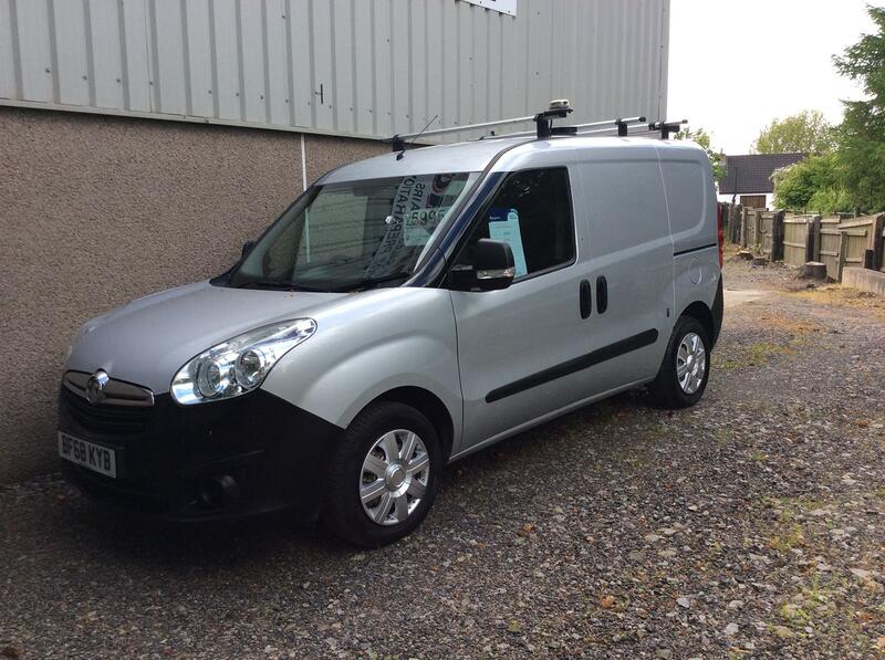 VAUXHALL COMBO