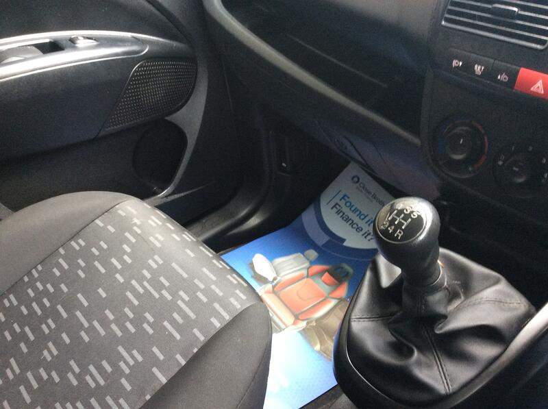 VAUXHALL COMBO