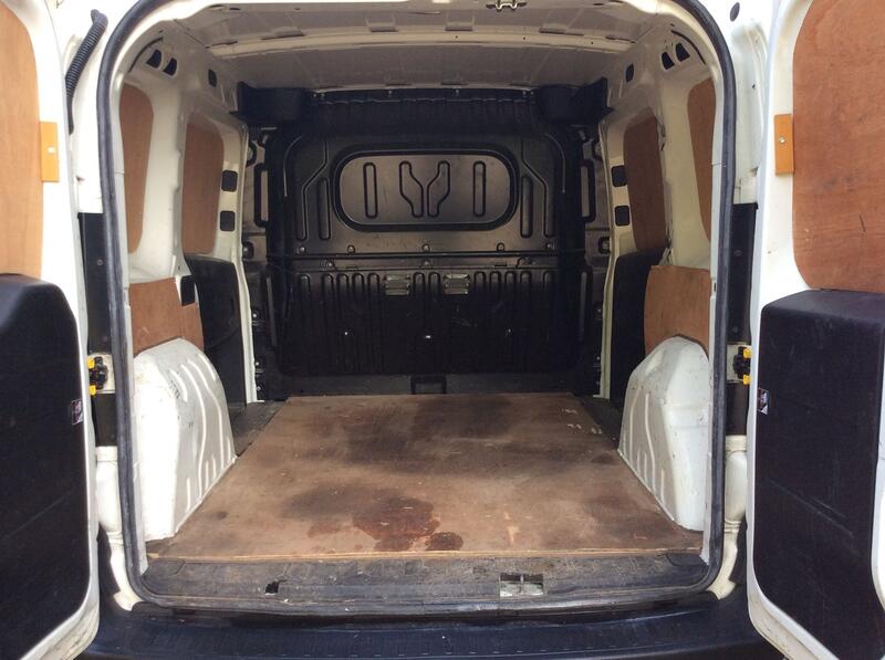 VAUXHALL COMBO