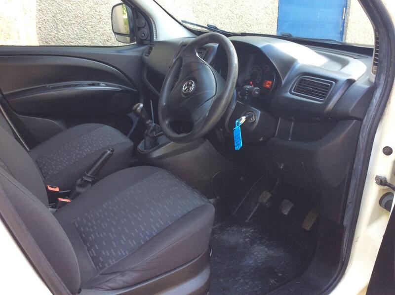 VAUXHALL COMBO