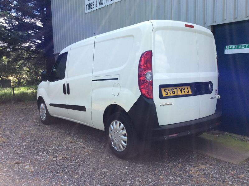 VAUXHALL COMBO