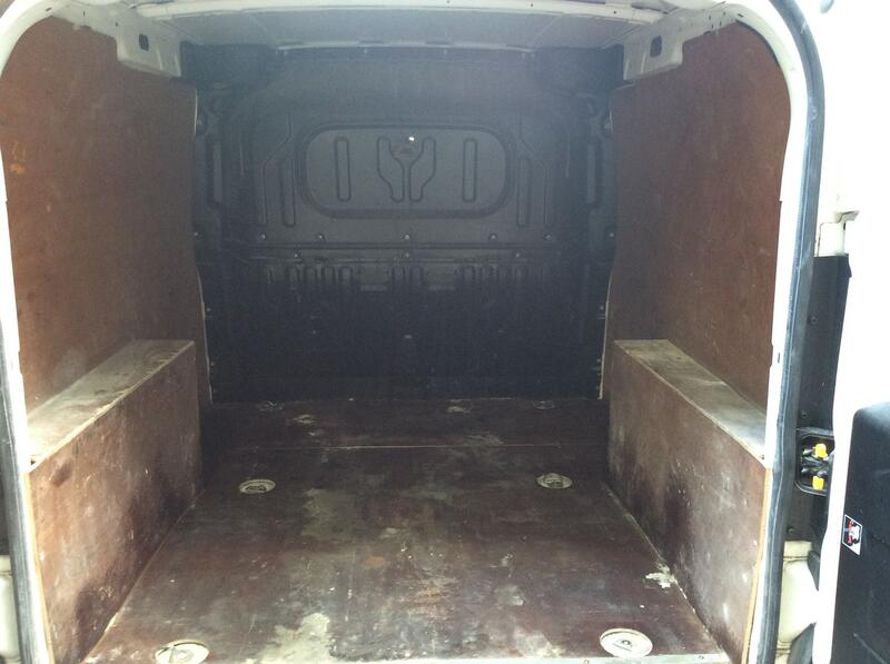 VAUXHALL COMBO