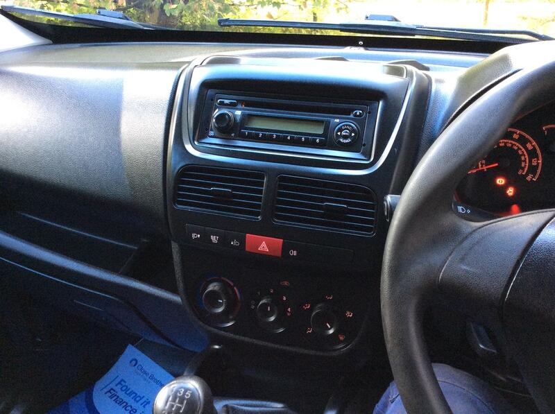 VAUXHALL COMBO