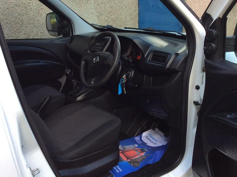 VAUXHALL COMBO