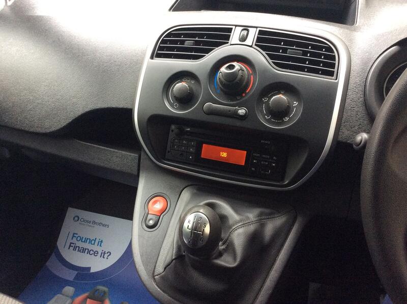RENAULT KANGOO
