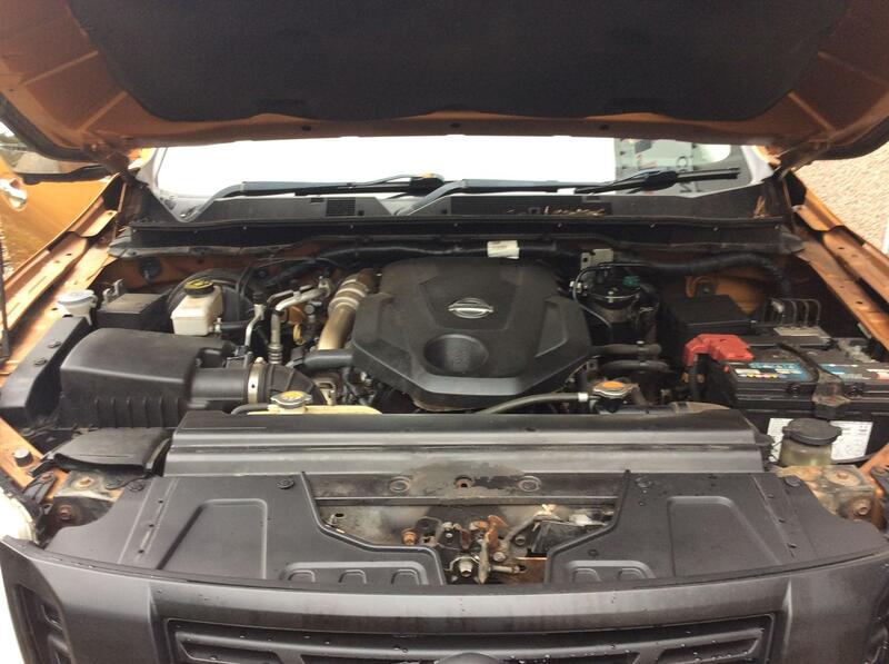 NISSAN NAVARA