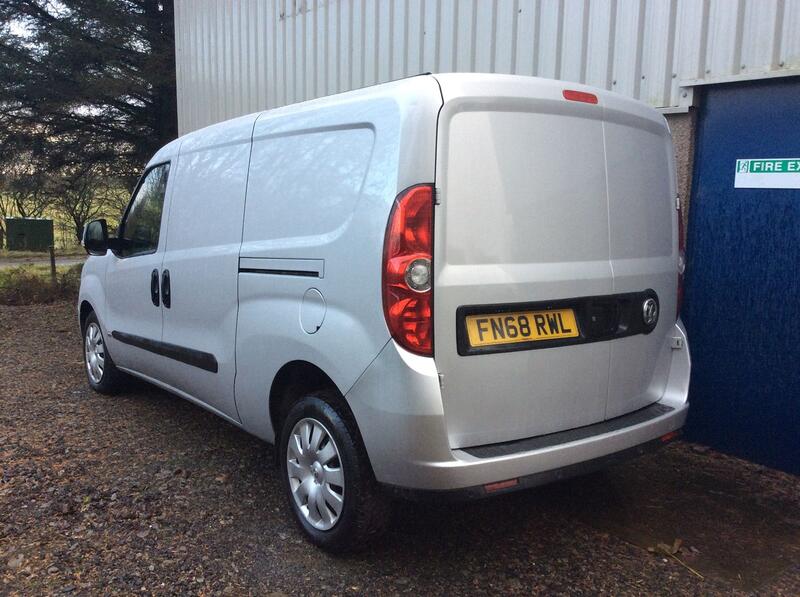VAUXHALL COMBO