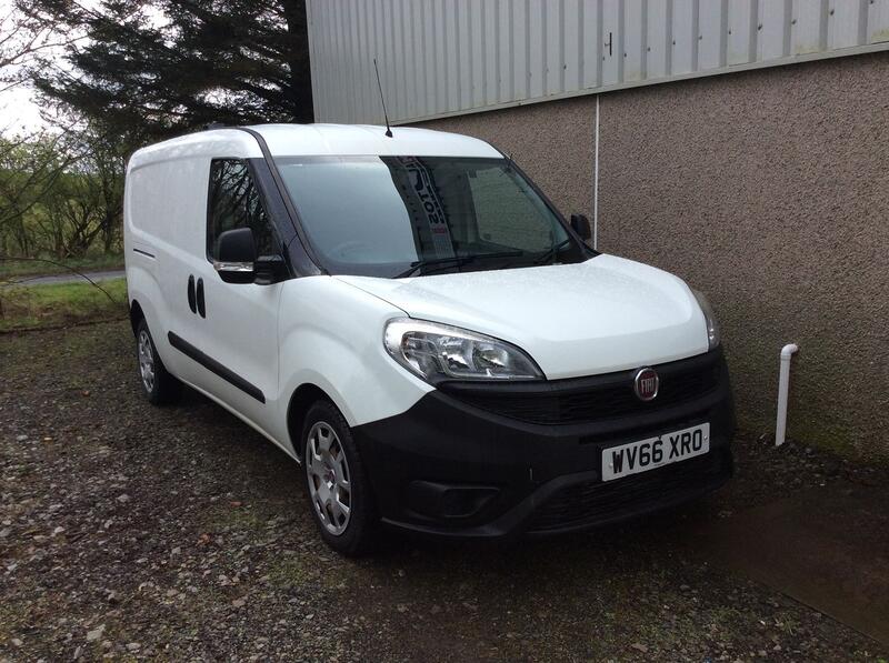 View FIAT DOBLO 1.6 New Doblo Cargo Maxi Cargo 1.6 105 Multijet
