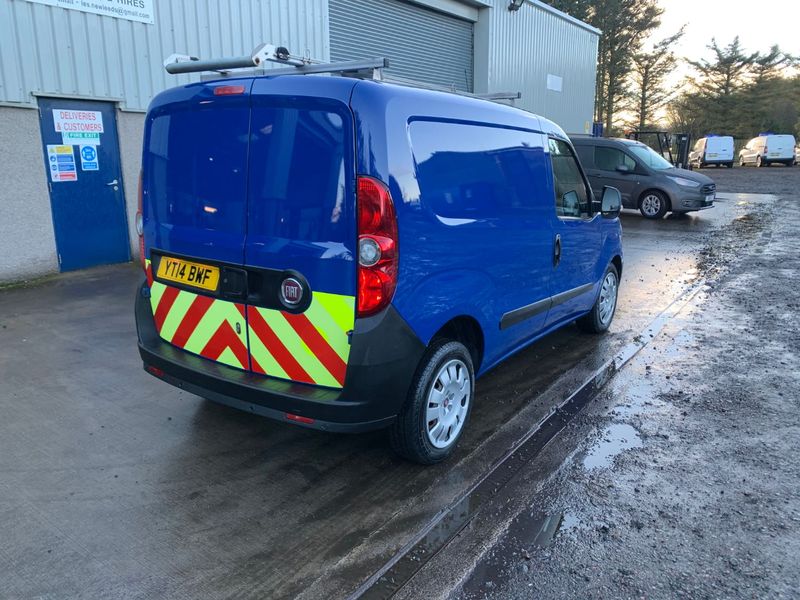 View FIAT DOBLO 16V SX MULTIJET