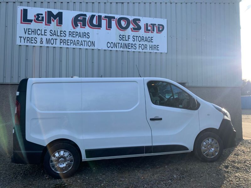 View VAUXHALL VIVARO L1H1 2700 CDTI ECOFLEX S-S