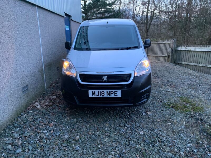PEUGEOT PARTNER
