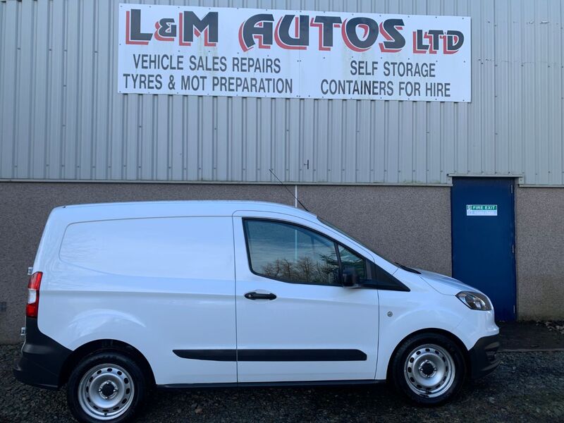 View FORD TRANSIT COURIER BASE TDCI