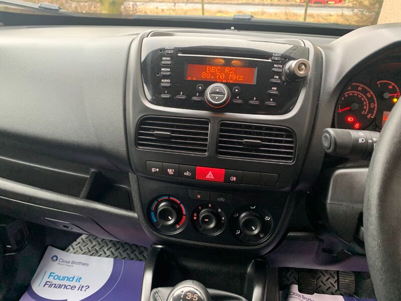 VAUXHALL COMBO
