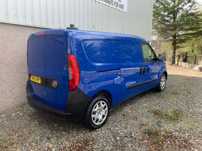 View FIAT DOBLO 16V SX MULTIJET