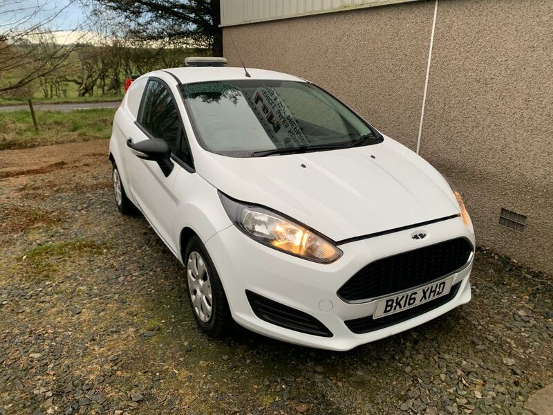 View FORD FIESTA VAN BASE TDCI