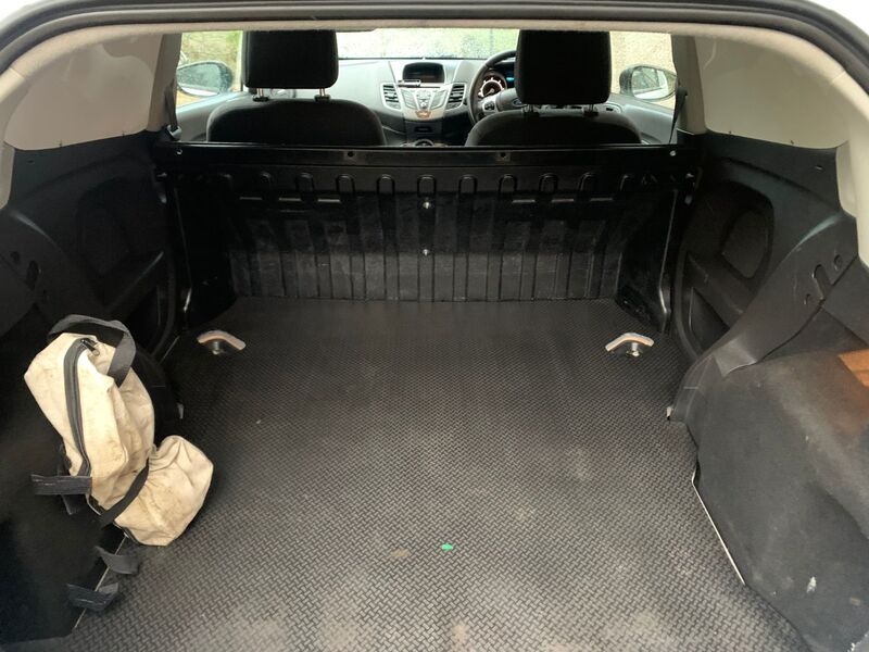 FORD FIESTA VAN