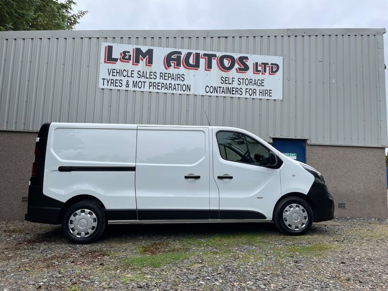 View VAUXHALL VIVARO 2900 L2H1 CDTI PV