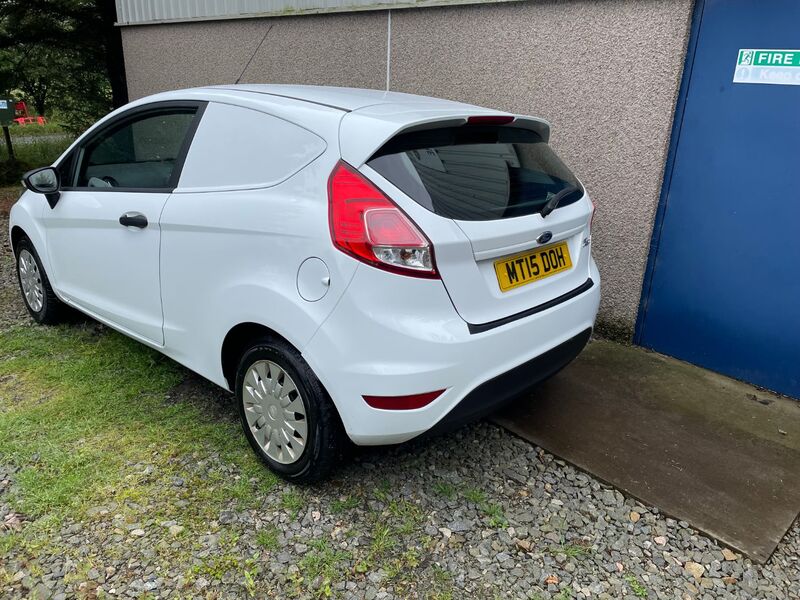 FORD FIESTA VAN