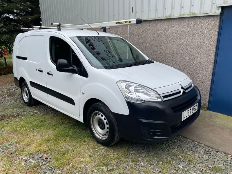 View CITROEN BERLINGO 750 LX L2 BLUEHDI