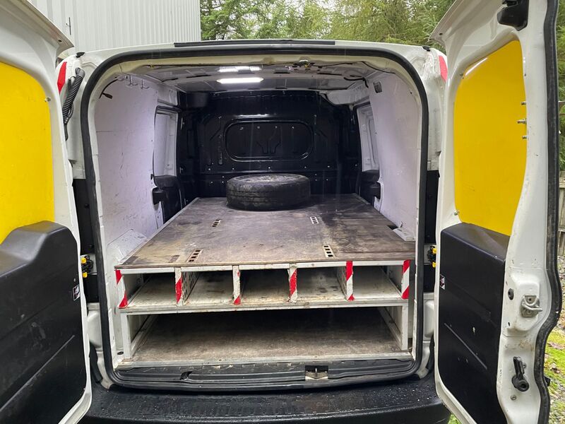 VAUXHALL COMBO
