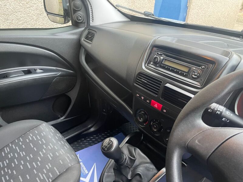 VAUXHALL COMBO