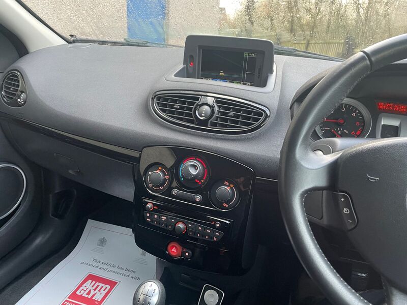 RENAULT CLIO