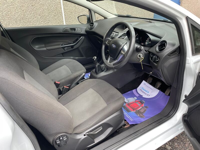 FORD FIESTA VAN