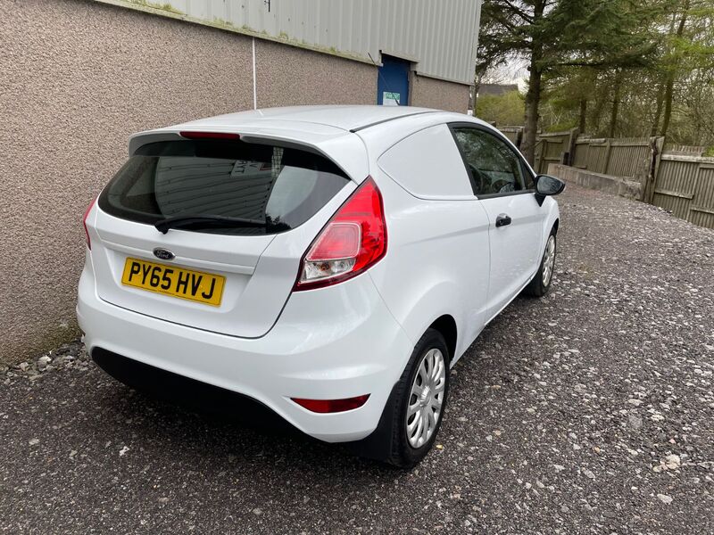 View FORD FIESTA VAN BASE TDCI