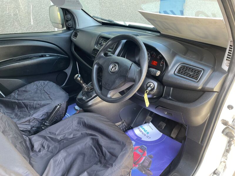 VAUXHALL COMBO