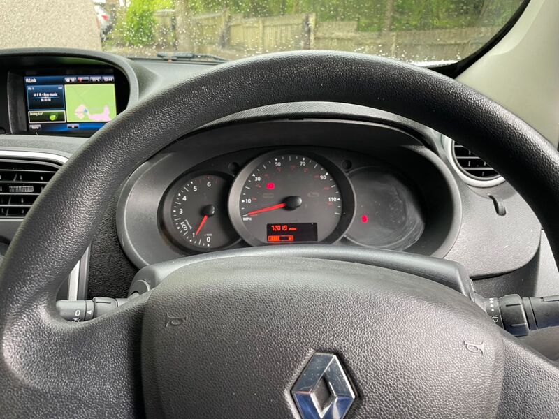 RENAULT KANGOO