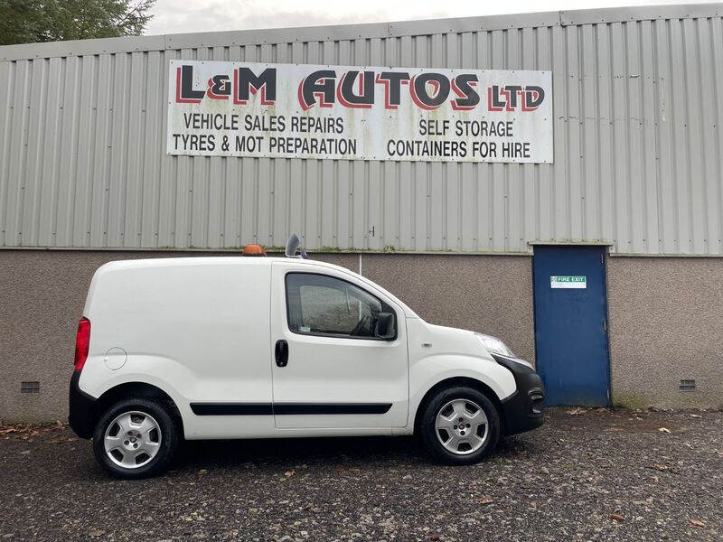 View FIAT FIORINO 16V MULTIJET SX