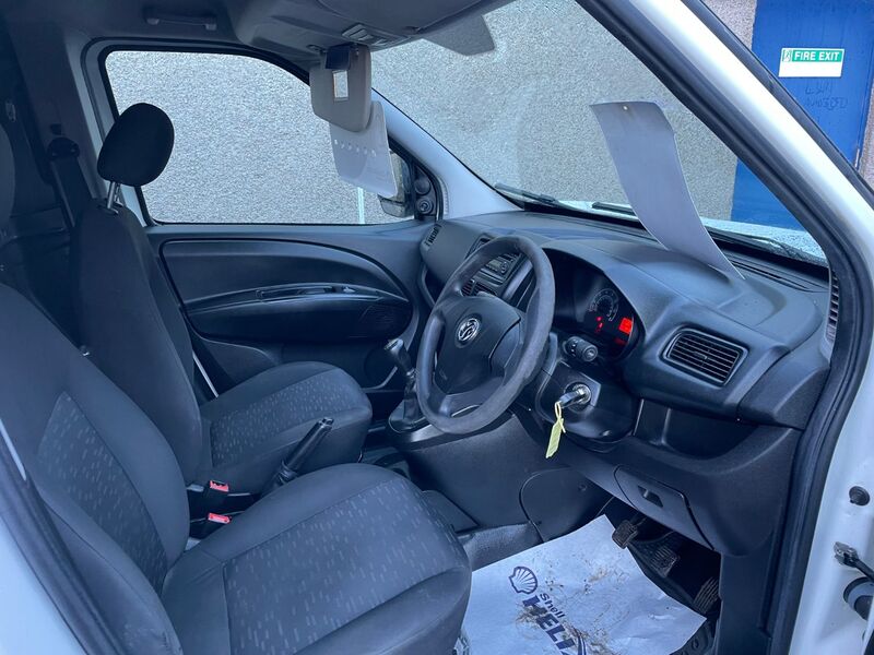 VAUXHALL COMBO