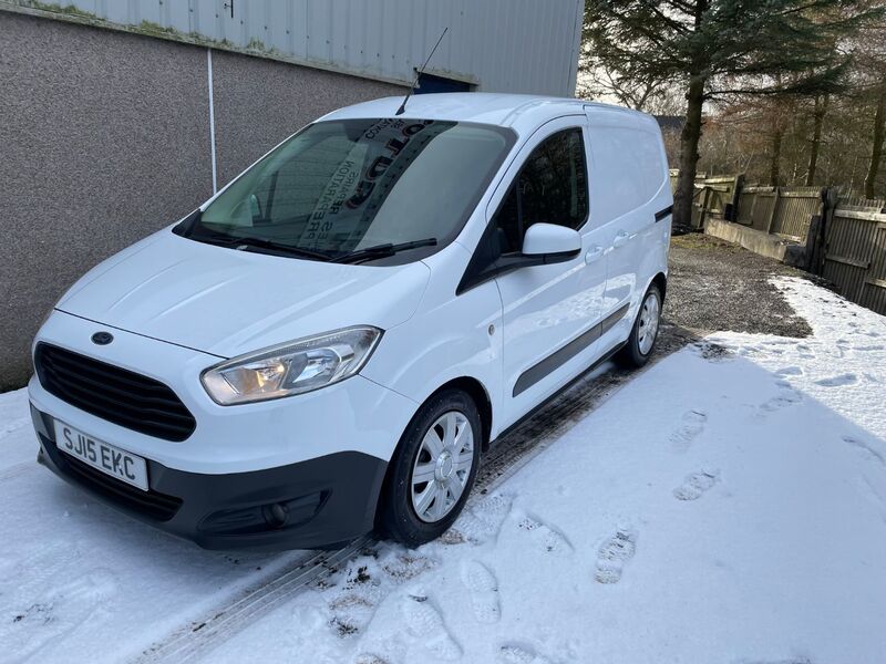 FORD TRANSIT COURIER
