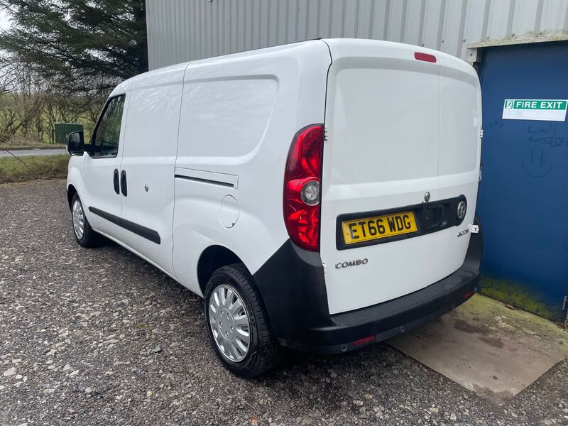 View VAUXHALL COMBO 2300 L2H1 CDTI SS ECOFLEX