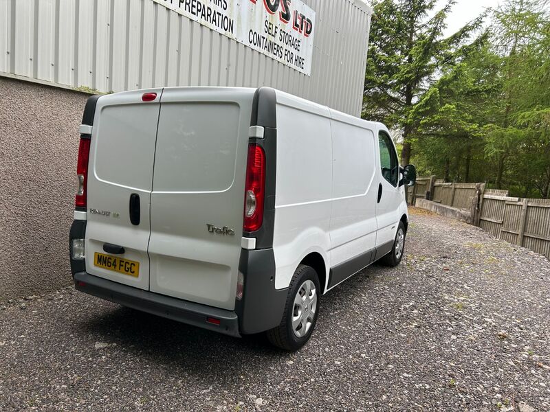 View RENAULT TRAFIC SL27 DCI SR PV