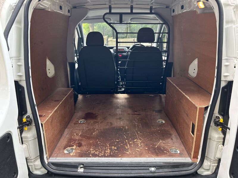 PEUGEOT BIPPER
