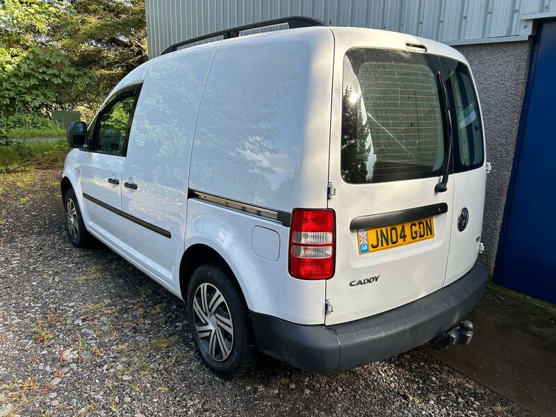 VOLKSWAGEN CADDY