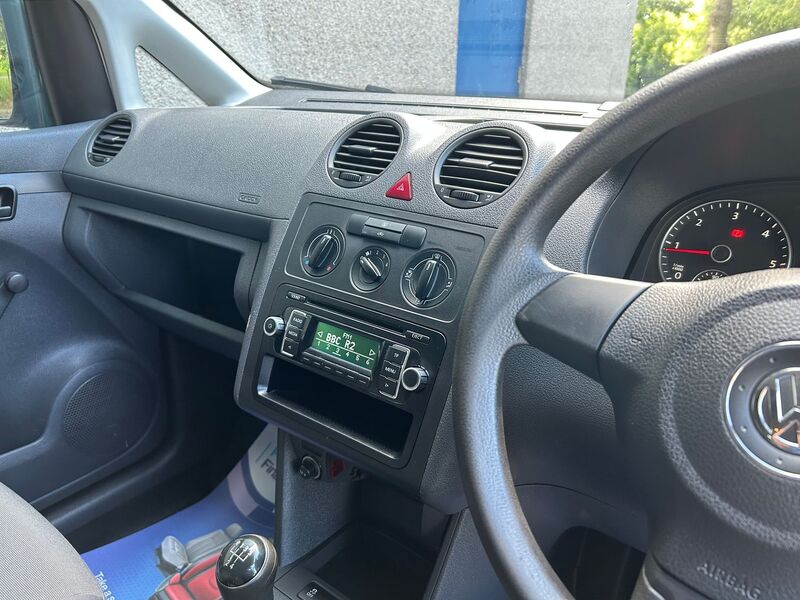 VOLKSWAGEN CADDY