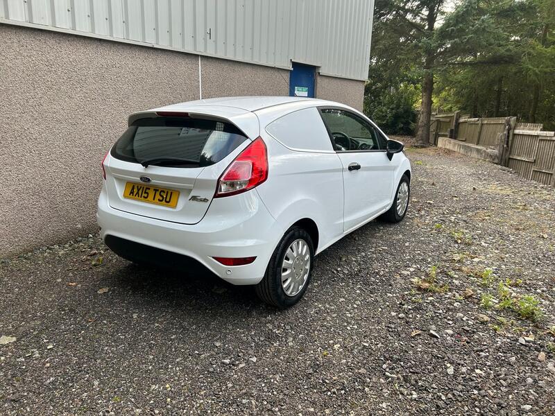 View FORD FIESTA VAN BASE TDCI