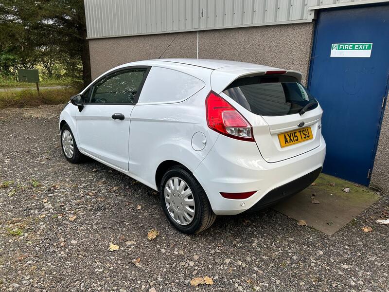 FORD FIESTA VAN
